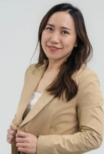Dr Jennifer Chung, dentist and co-founder at Beyond 32 Dental Pennant Hills